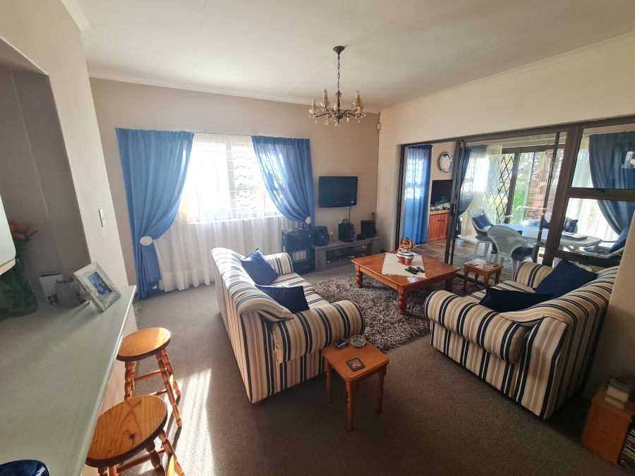 3 Bedroom Property for Sale in Jeffreys Bay Central Eastern Cape